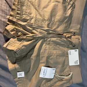 A.N.A Mid-Rise Shortie Short Tan size 6